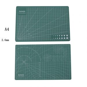 Self healing cutting mat